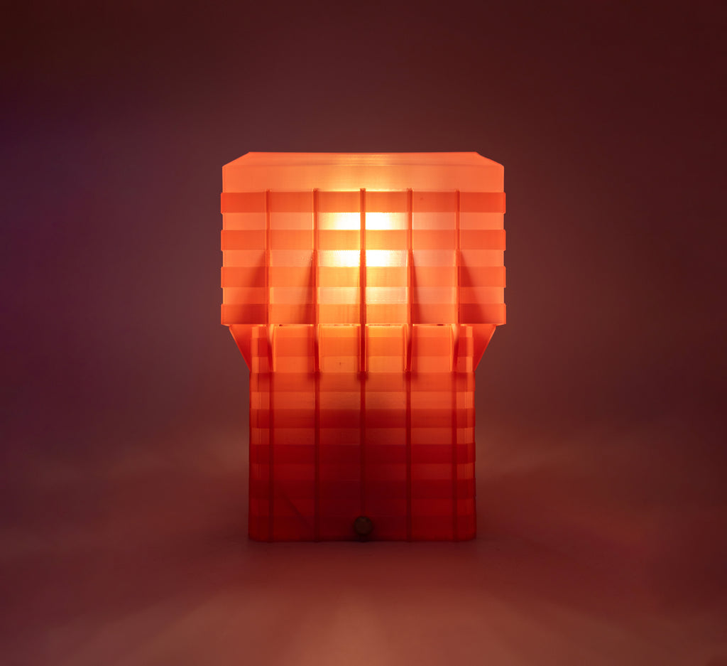 Lampada di design Velaskina al buio SuperForma