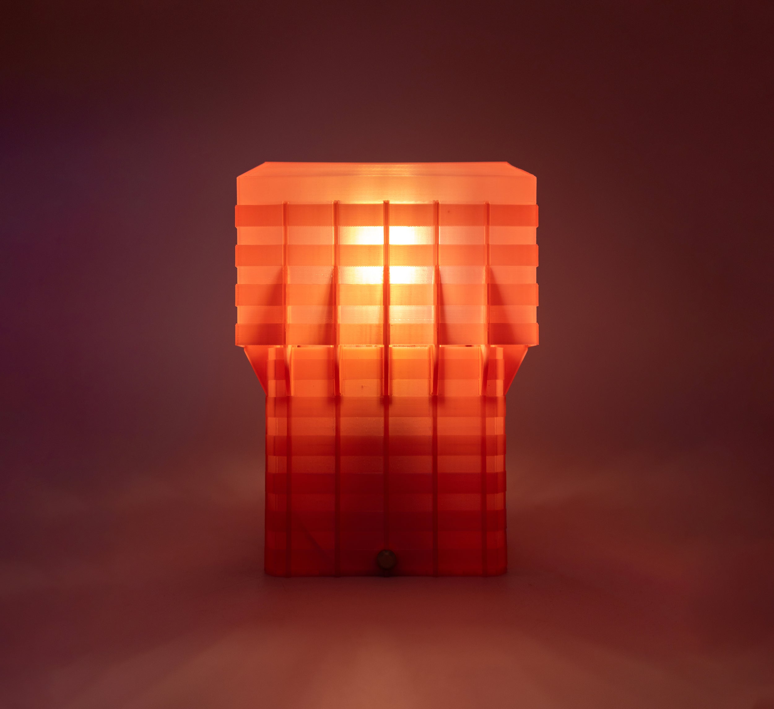 Lampada di design Velaskina al buio SuperForma