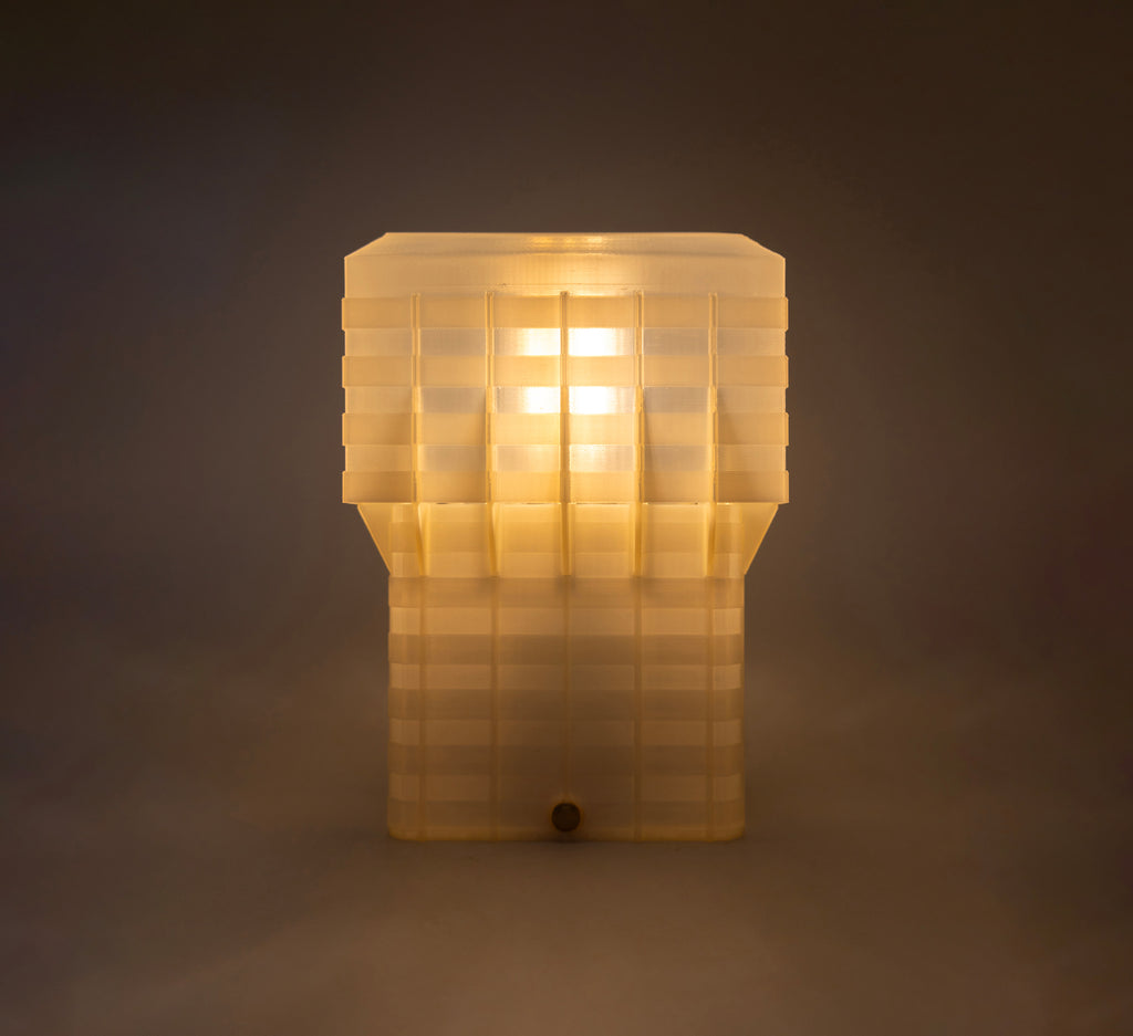 Lampada di design Velaskina al buio SuperForma