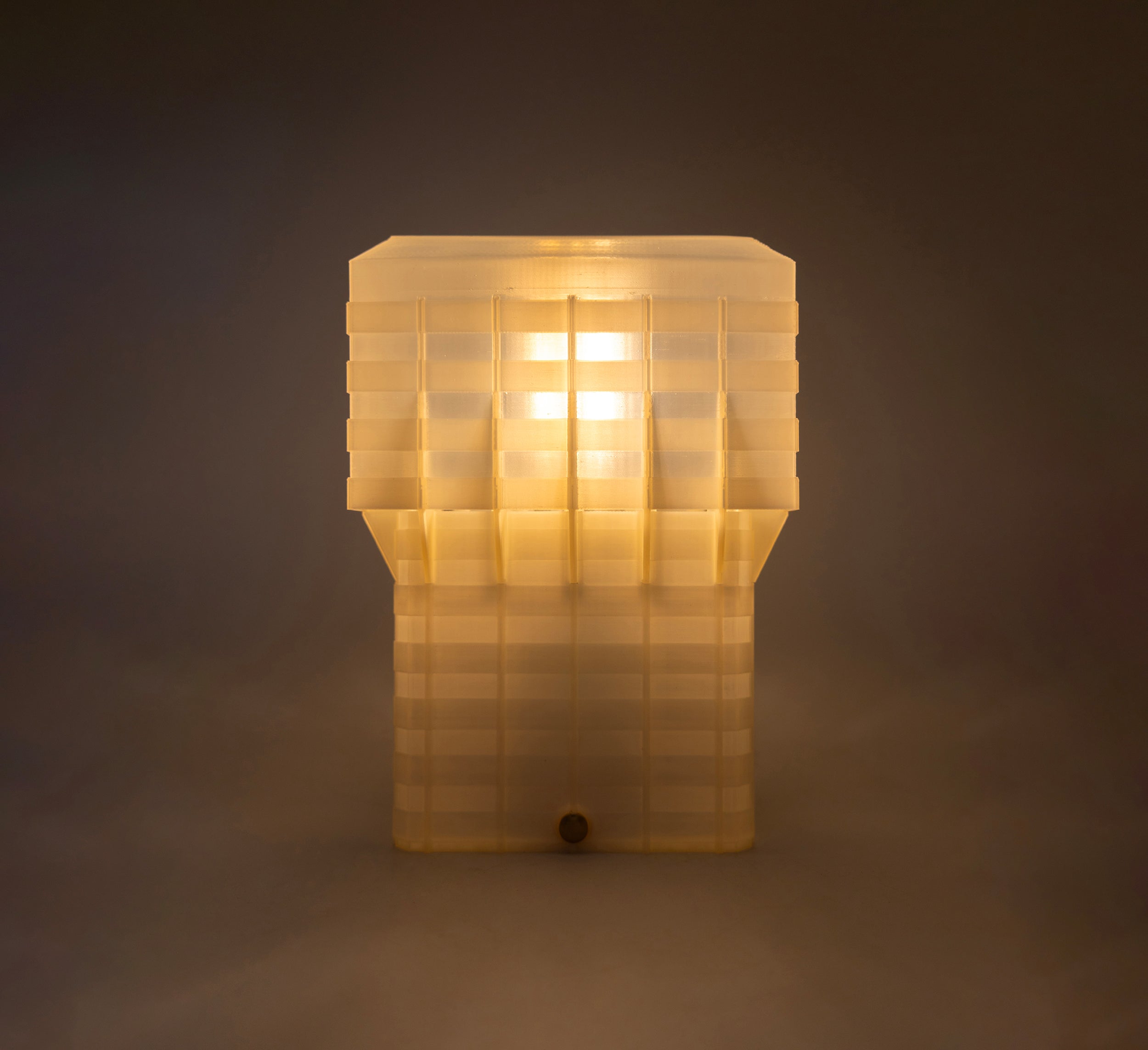 Lampada di design Velaskina al buio SuperForma